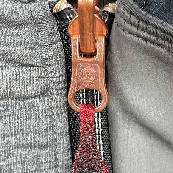 Lululemon Both Ways Bomber Jacket Heathered White Black Atomic Flower Reversible - Picture 8 of 13